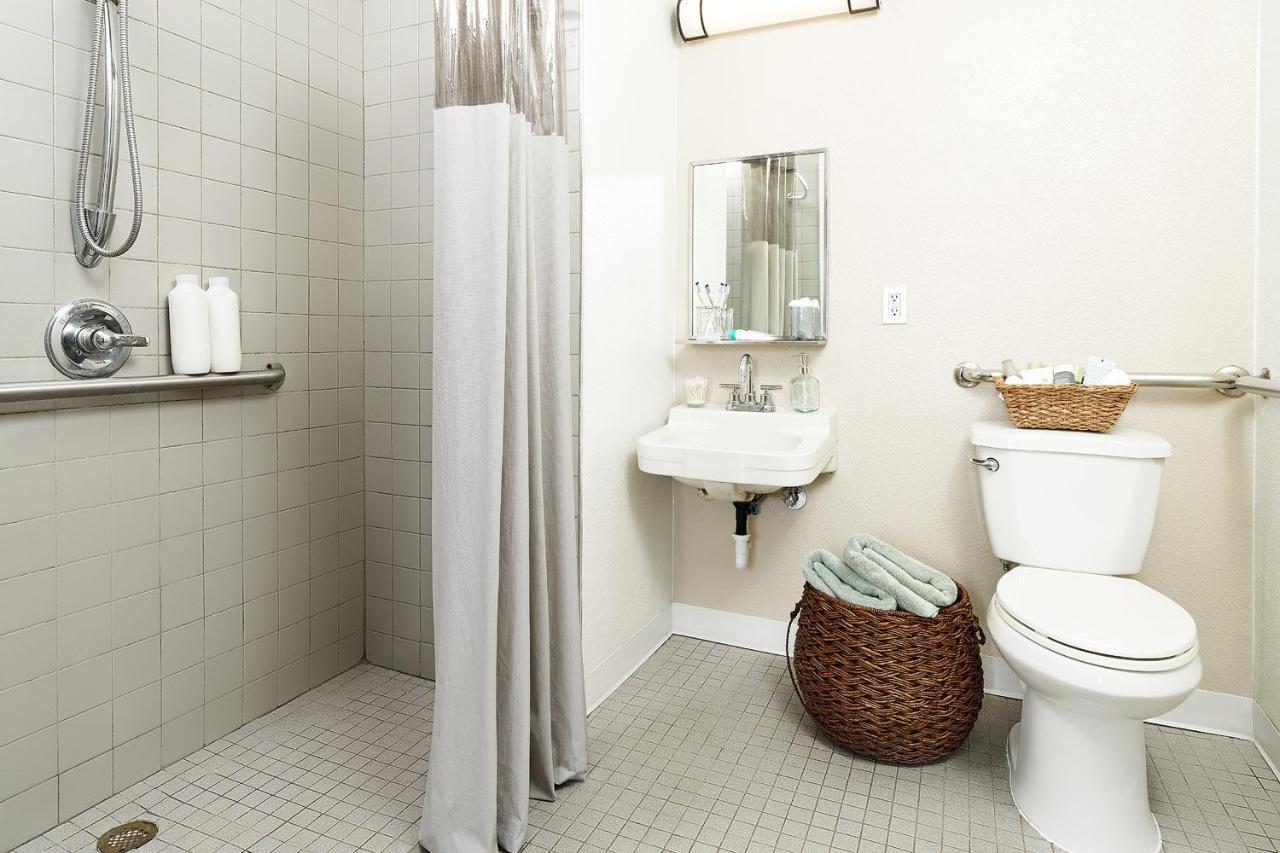 Intown Suites Extended Stay Houston Tx - Iah Airport Экстерьер фото
